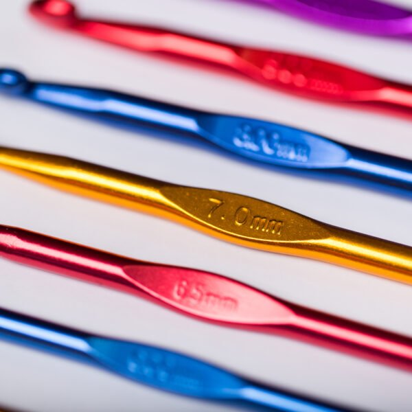 Set Profesional de Ganchillos de Aluminio 'Rainbow Crochet