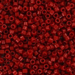 Miyuki Delica`s 11/0 - DB2354 Rojo Granate Teñido Opaco Duracoat